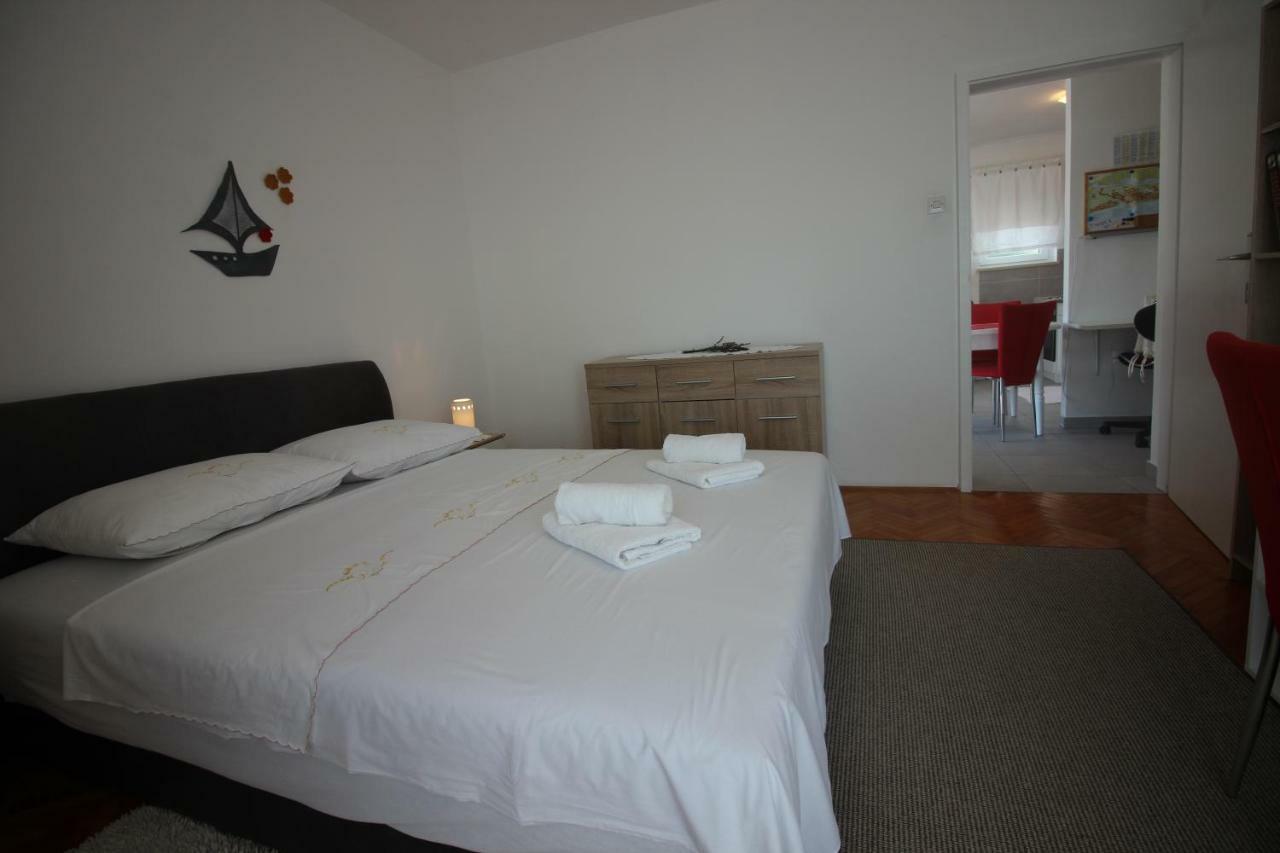 Apartment Vanda Нови Винодолски Екстериор снимка